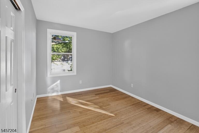 Property listing MLS 4049852 photo 31