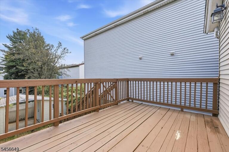 Property listing MLS 4049865 photo 13