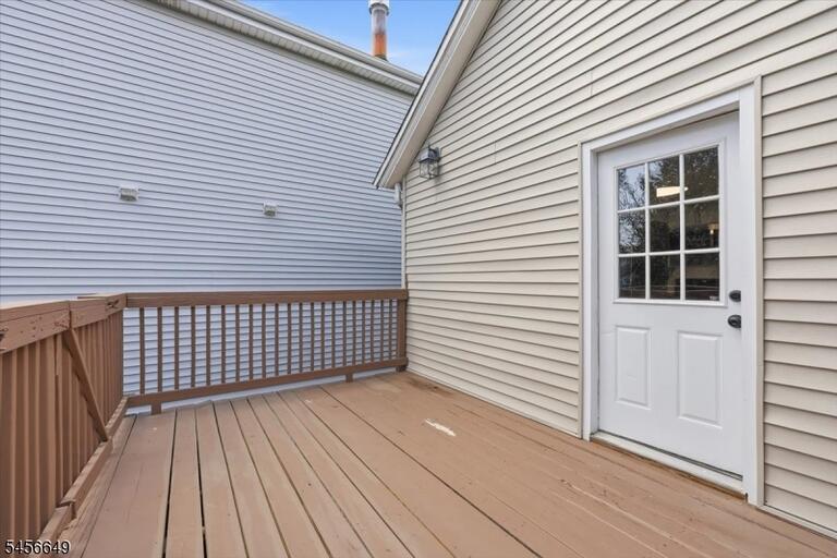 Property listing MLS 4049865 photo 14