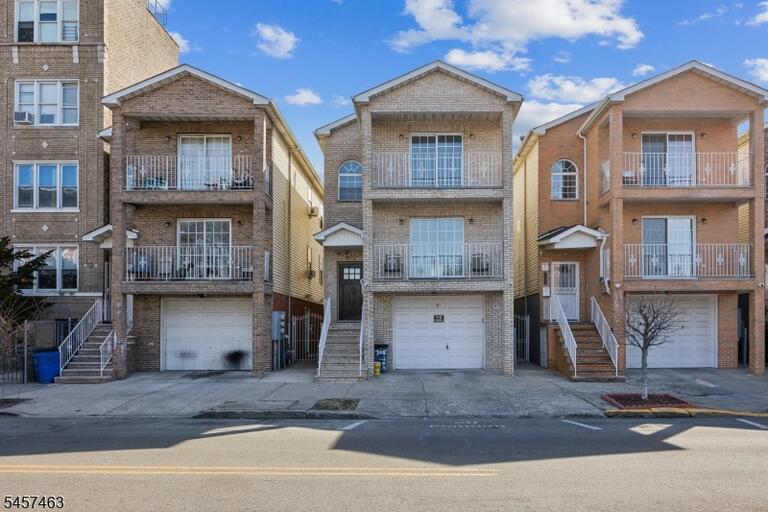 Property listing MLS 4049869 photo 18