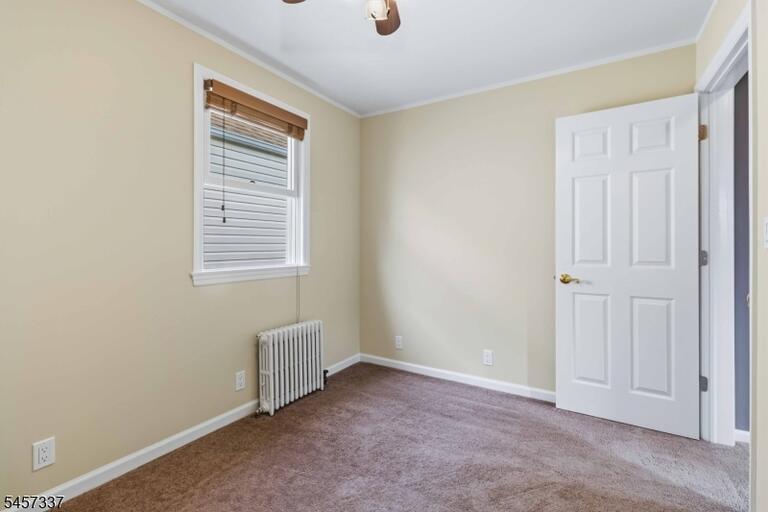 Property listing MLS 4049893 photo 17