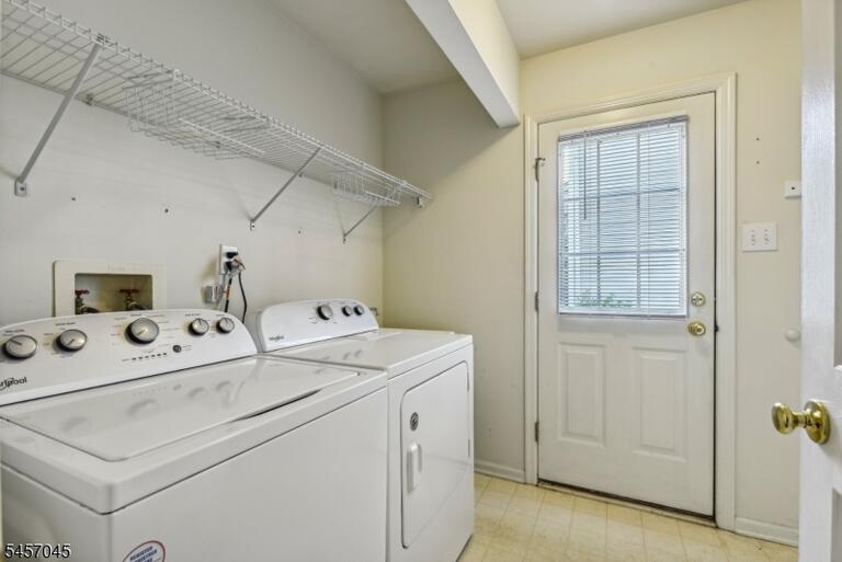Property listing MLS 4049909 photo 15