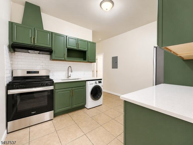 Property listing MLS 4049921 photo 12