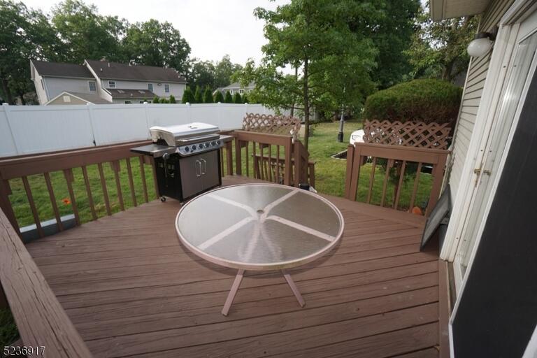 Property listing MLS 4049987 photo 7