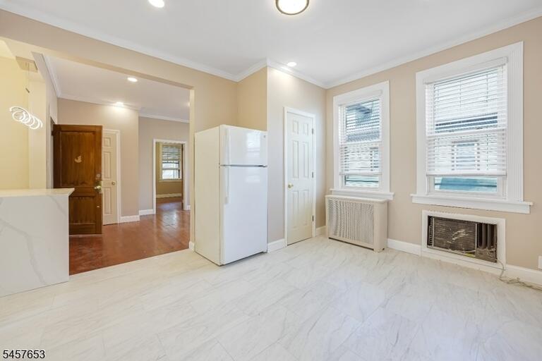 Property listing MLS 4050020 photo 13