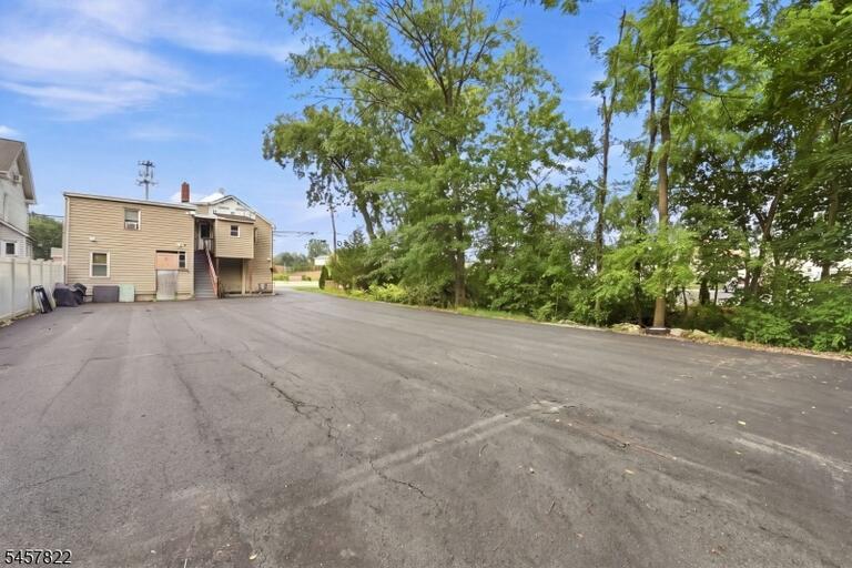 Property listing MLS 4050156 photo 21