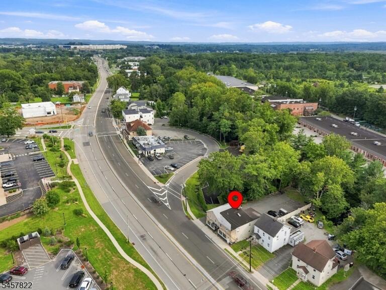 Property listing MLS 4050156 photo 23