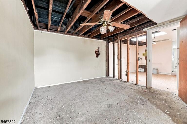 Property listing MLS 4050156 photo 8