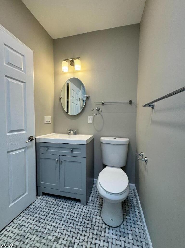 Property listing MLS 4050179 photo 12