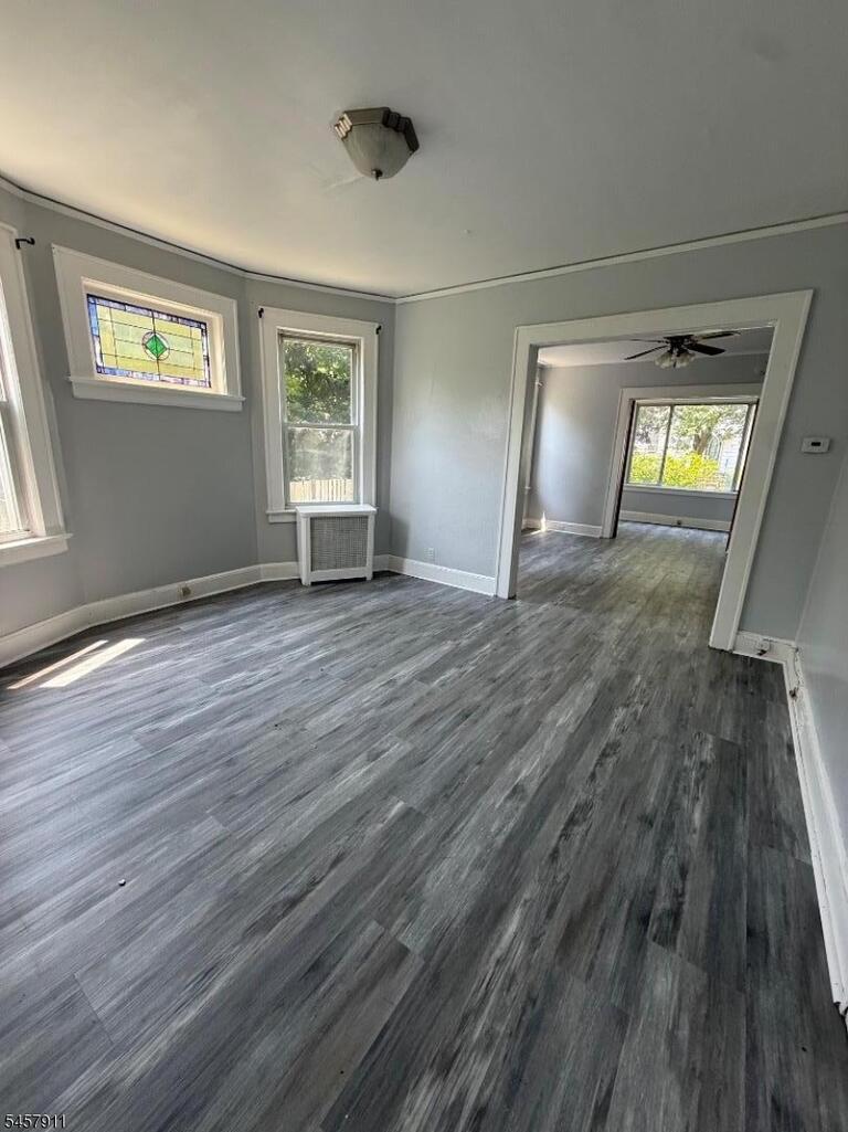 Property listing MLS 4050205 photo 3