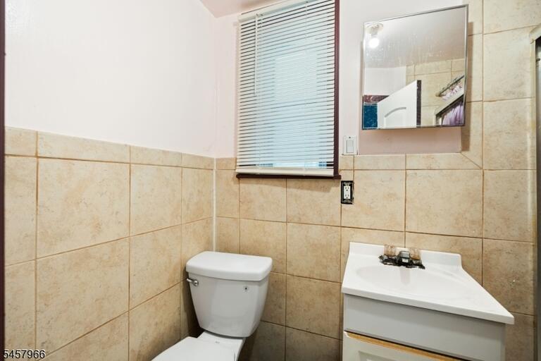 Property listing MLS 4050261 photo 19