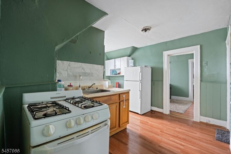 Property listing MLS 4050261 photo 25