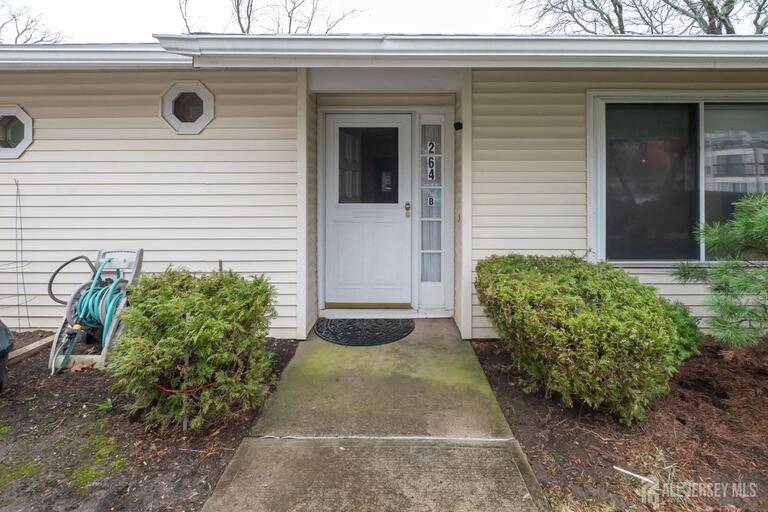 Photo 3 of 264-B Crosse Drive, Monroe NJ 08831, Monroe, NJ