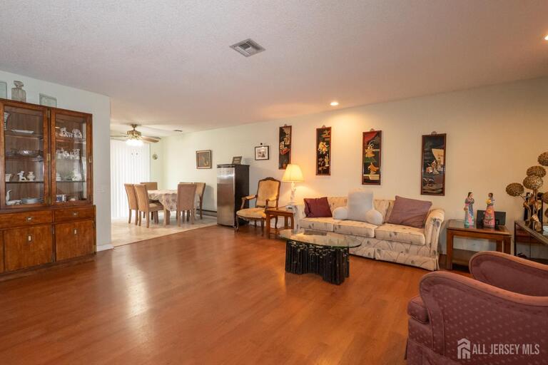 Photo 4 of 264-B Crosse Drive, Monroe NJ 08831, Monroe, NJ