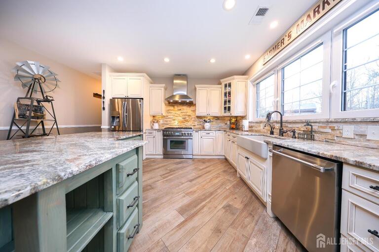 Photo 22 of 94 E Pleasant Grove Road, Jackson NJ 08527, Jackson, NJ
