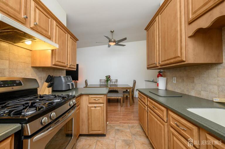 Photo 14 of 1614 Spruce Hills Drive, Glen Gardner NJ 08826, Glen Gardner, NJ