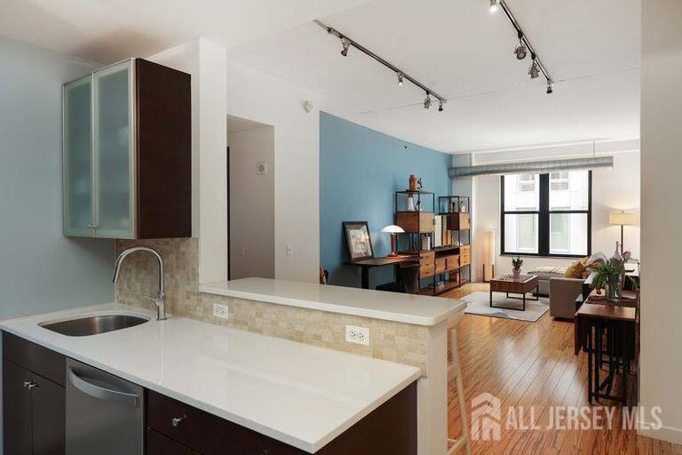 Photo 6 of 232 Pavonia Avenue # 312, Jersey City NJ 07301, Jersey City, NJ