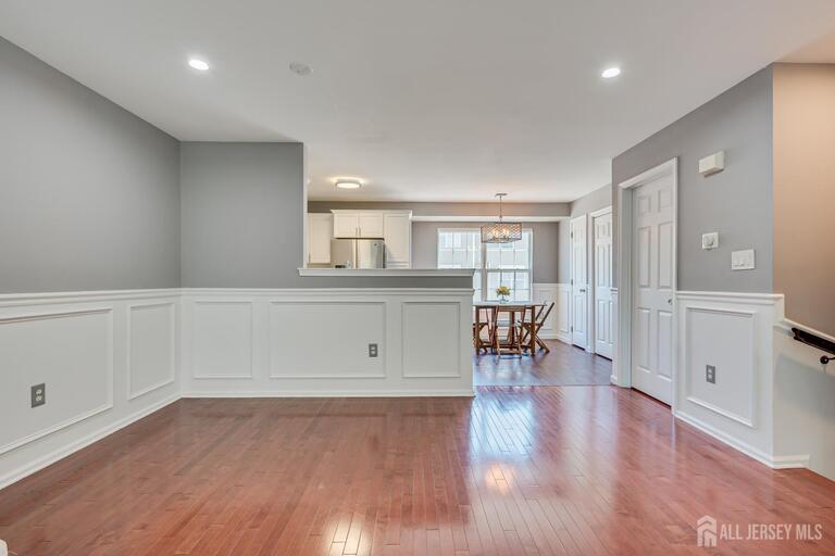Photo 8 of 41 Rojewski Way, Parlin NJ 08859, Parlin, NJ