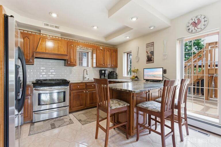 Photo 7 of 329 S Pine Avenue, South Amboy NJ 08879, South Amboy, NJ