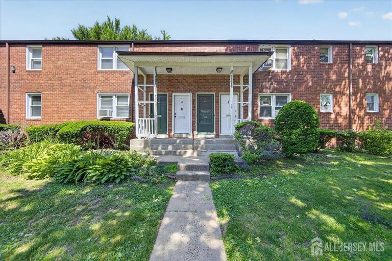 Photo 7 of 513 Brooklawn Avenue # B1, Roselle NJ 07203, Roselle, NJ