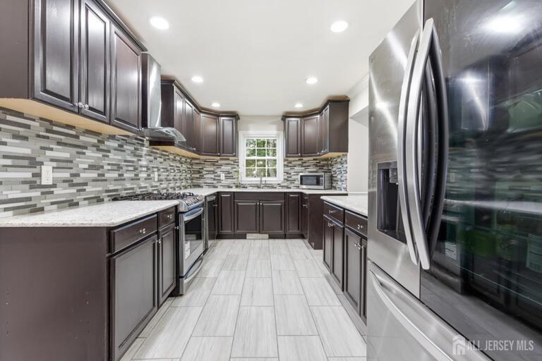 Photo 11 of 5 McKinley Street, Edison NJ 08820, Edison, NJ