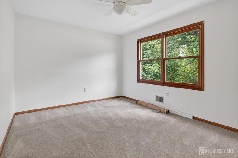 Photo 42 of 7 Lake Farrington Drive, North Brunswick NJ 08902, North Brunswick, NJ