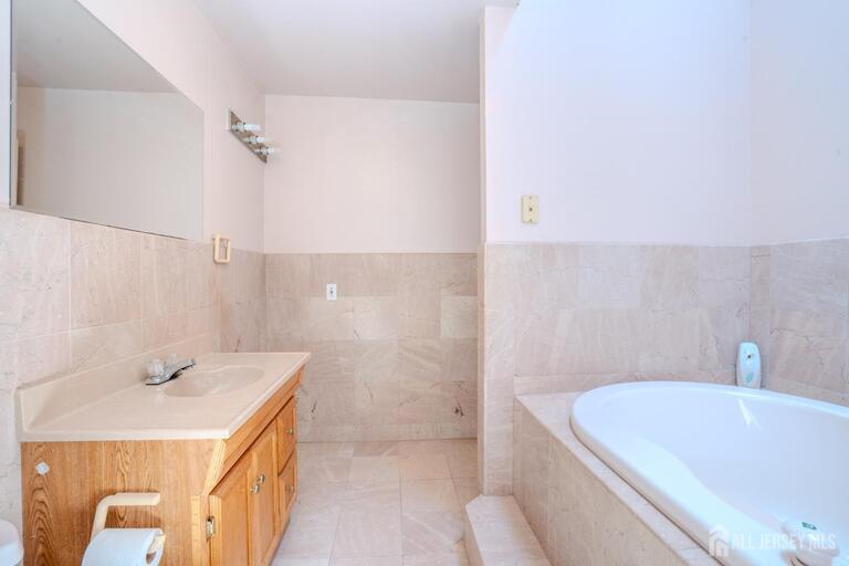Photo 20 of 2284 Polk Avenue, North Brunswick NJ 08902, North Brunswick, NJ