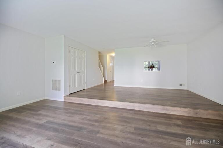Photo 6 of 42 E O'Neill Court, Lawrence NJ 08648, Lawrence, NJ