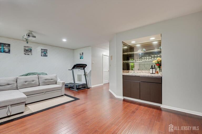 Photo 40 of 4506 Stonehedge Road, Edison NJ 08820, Edison, NJ