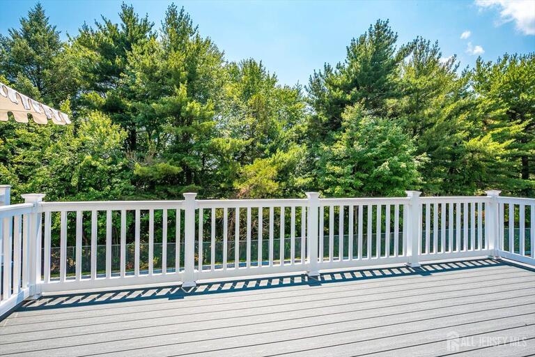 Photo 21 of 220 Anchor Way, Aberdeen NJ 07721, Aberdeen, NJ