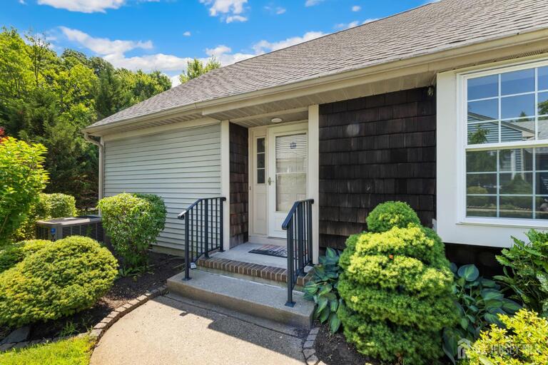 Photo 2 of 9 Melborn Drive # B, Monroe NJ 08831, Monroe, NJ