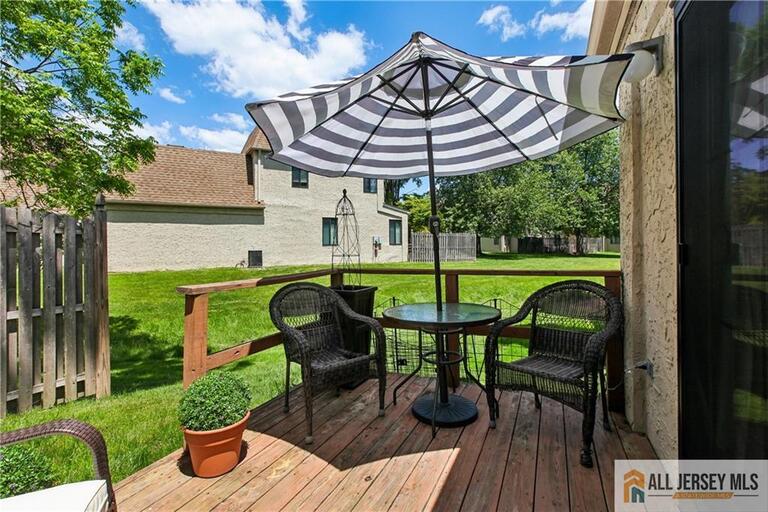Photo 42 of 2 Park Gate Drive # 1002, Edison NJ 08820, Edison, NJ