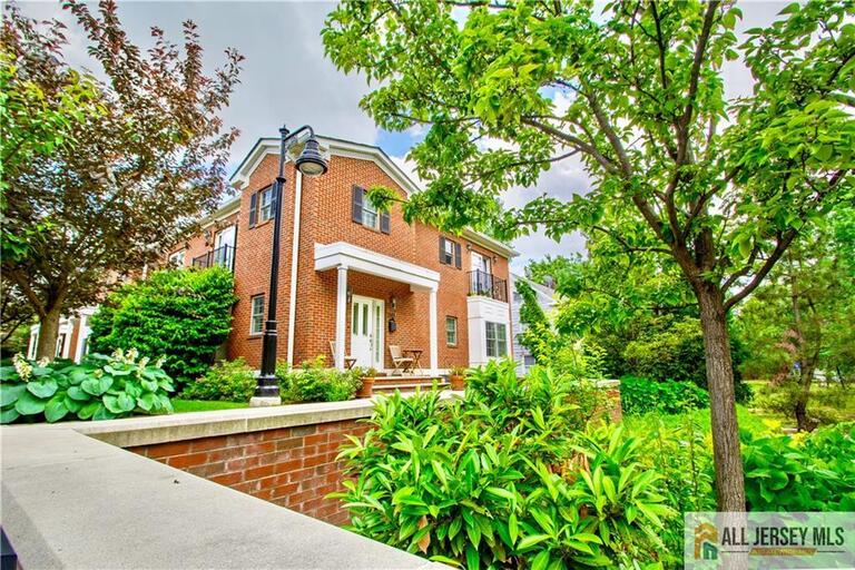 Photo 37 of 199 Amboy Avenue # 199D, Metuchen NJ 08840, Metuchen, NJ