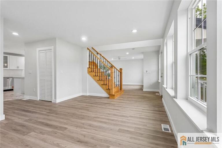 Photo 6 of 101 Saint Stephens Avenue, Keasbey NJ 08832, Keasbey, NJ
