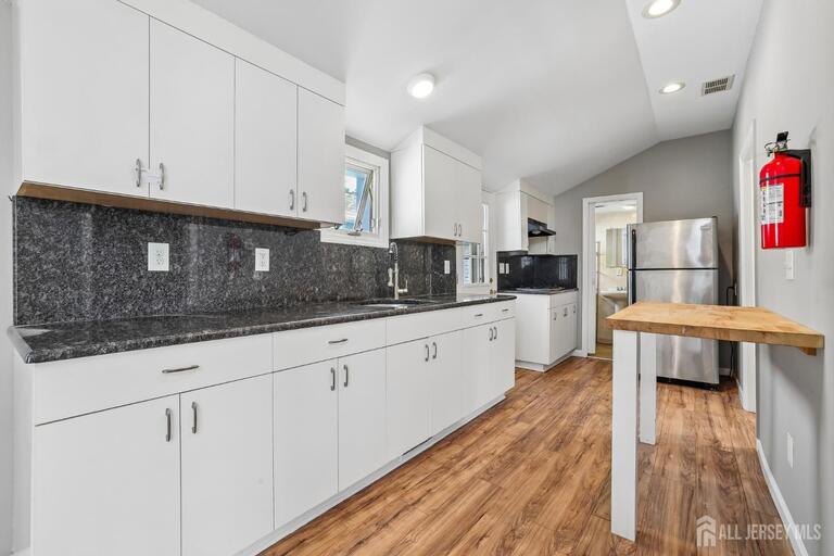 Photo 7 of 808 Summerfield Avenue, Old Bridge NJ 08879, Old Bridge, NJ