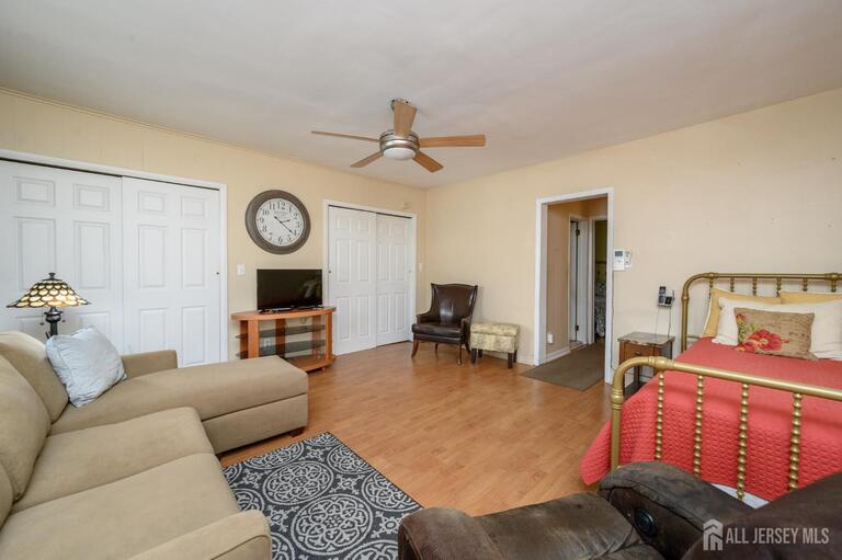 Photo 16 of 94 Van Buren Street, Newark NJ 07105, Newark, NJ