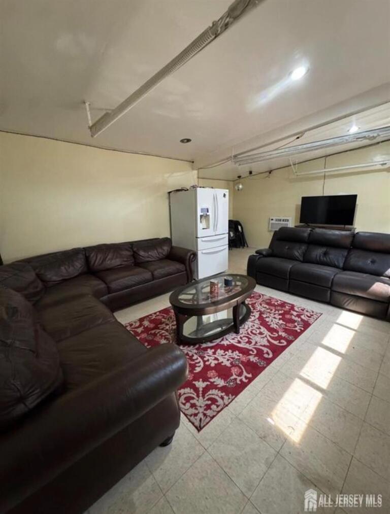 Photo 10 of 619 Lee Street, Perth Amboy NJ 08861, Perth Amboy, NJ
