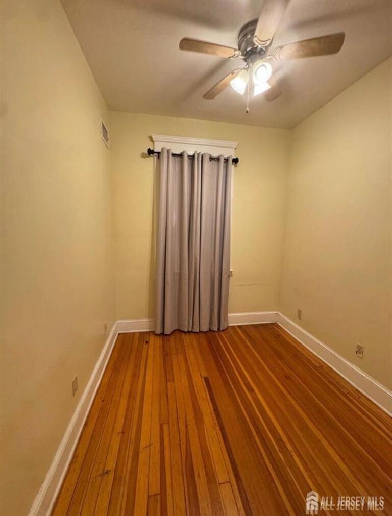 Photo 8 of 619 Lee Street, Perth Amboy NJ 08861, Perth Amboy, NJ