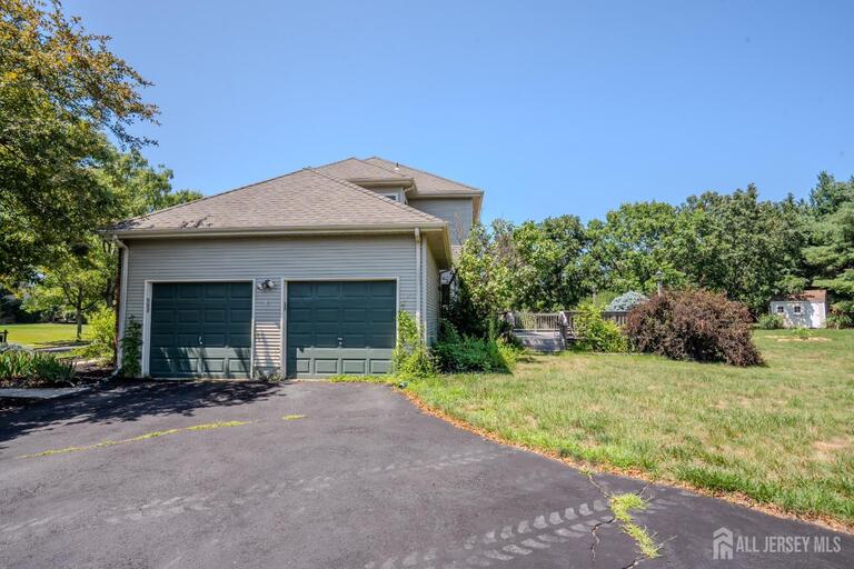 Photo 9 of 32 W Kincaid Drive, West Windsor NJ 08550, West Windsor, NJ