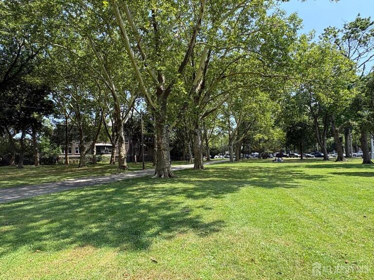 Photo 16 of 194 Kensington Avenue # 303, Jersey City NJ 07306, Jersey City, NJ