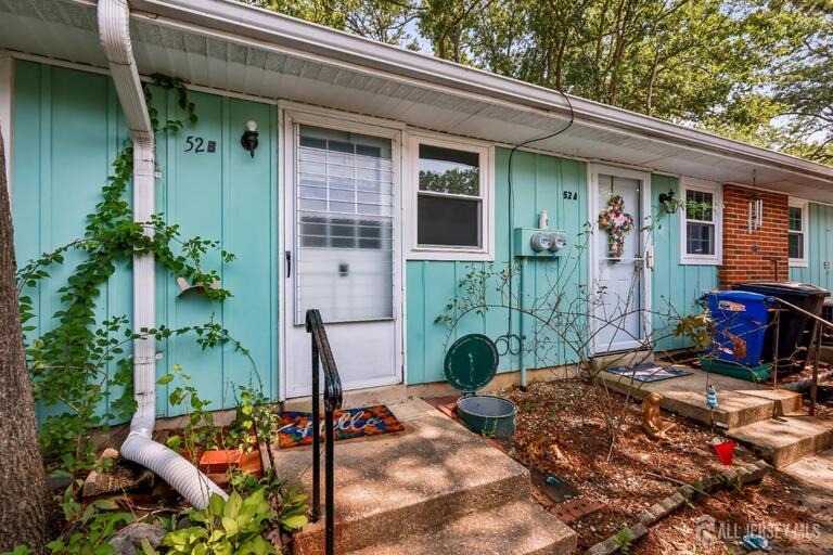 Photo 4 of 52 cambridge Court # B, Lakewood NJ 08701, Lakewood, NJ