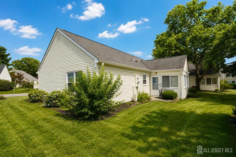 Photo 2 of 457 Roxbury Lane # A, Monroe NJ 08831, Monroe, NJ