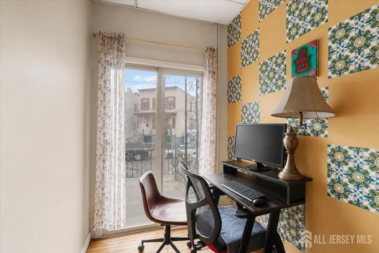 Photo 17 of 1009 Paterson Plank Road, North Bergen NJ 07047, North Bergen, NJ
