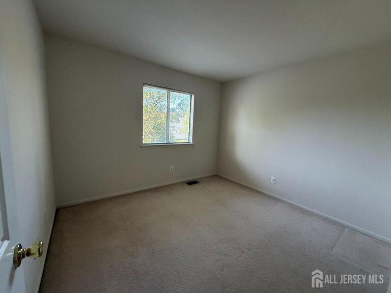 Photo 19 of 12 Sunflower Court, Edison NJ 08820, Edison, NJ