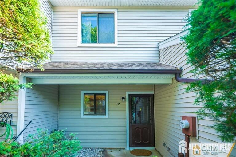 Photo 3 of 12 Sunflower Court, Edison NJ 08820, Edison, NJ