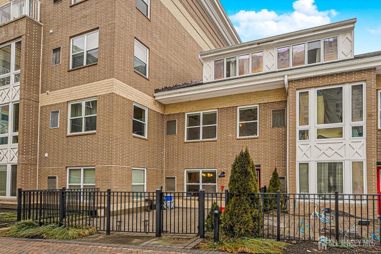 Photo 3 of 358 Rector Street # 308, Middlesex County NJ 08861, Middlesex County, NJ