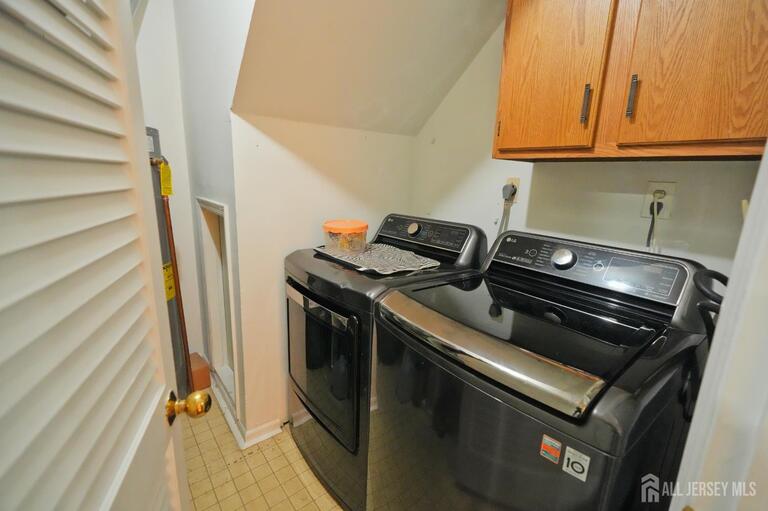 Photo 10 of 1702 OAK Court, South Brunswick NJ 08852, South Brunswick, NJ