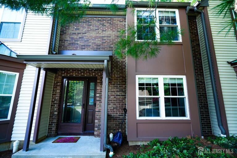 Photo 2 of 1702 OAK Court, South Brunswick NJ 08852, South Brunswick, NJ