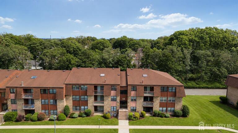 Photo 29 of 207 Sierra Court # A, Woodbridge Proper NJ 07095, Woodbridge Proper, NJ