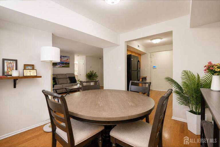 Photo 10 of 207 Sierra Court # A, Woodbridge Proper NJ 07095, Woodbridge Proper, NJ